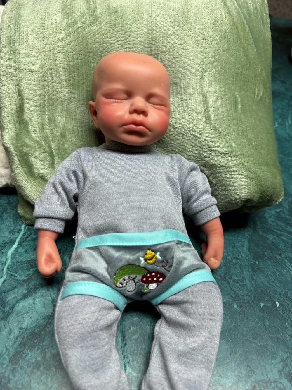 Silicone Baby - Picture 3 of 5